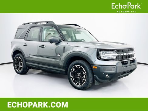 Used 2025 Ford Bronco Sport Outer Banks w/ Outer Banks Tech Package+ AWD/4WD image 1