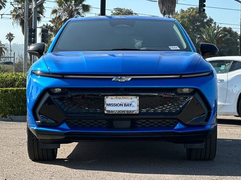 New 2025 Chevrolet Equinox EV RS image 9