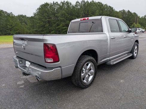 Used 2019 RAM 1500 Big Horn RWD image 4