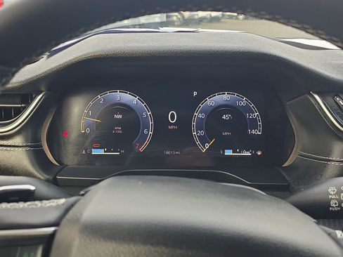 Used 2024 Jeep Grand Cherokee Altitude image 28