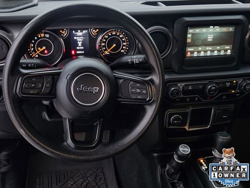 Used 2023 Jeep Gladiator Sport image 31