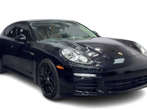 Used 2016 Porsche Panamera Edition RWD image 7