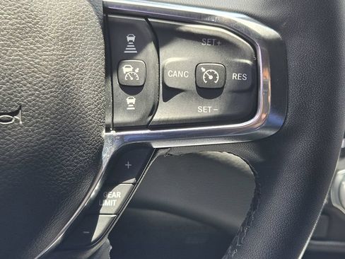 Used 2025 RAM 1500 Laramie AWD/4WD image 22