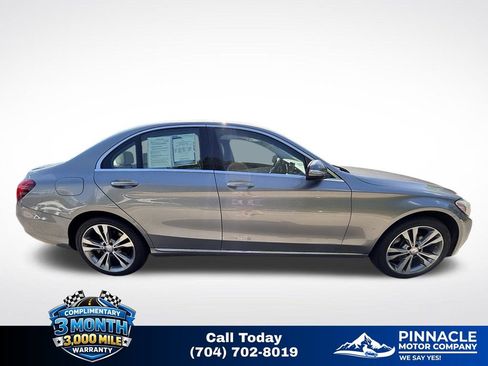 Used 2015 Mercedes-Benz C 300 4MATIC Sedan image 3