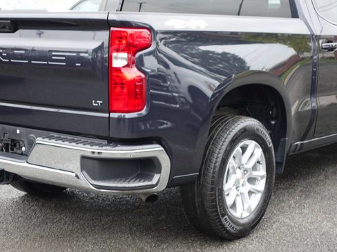 Used 2024 Chevrolet Silverado 1500 LT image 10