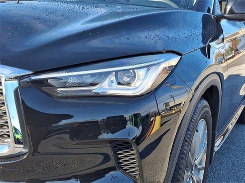 Used 2023 INFINITI QX50 Luxe image 9