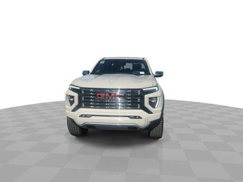 Used 2026 GMC Canyon Denali AWD/4WD image 4