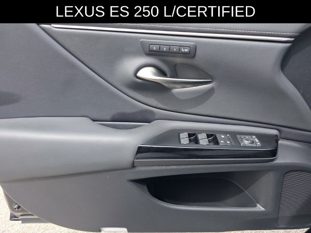 Used 2024 Lexus ES 250 w/ Premium Package AWD/4WD image 24