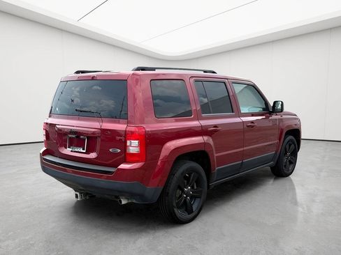 Used 2015 Jeep Patriot Sport w/ Power Value Group FWD image 8
