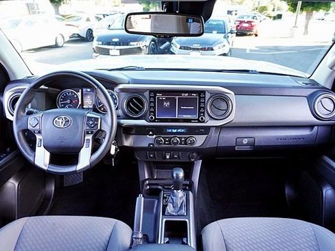 Used 2022 Toyota Tacoma SR5 image 20