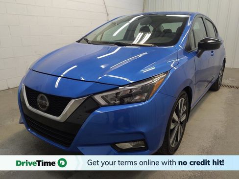 Used 2021 Nissan Versa SR w/ Convenience Package FWD image 1