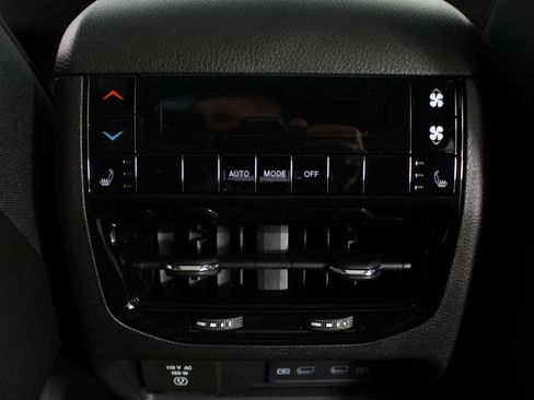 New 2026 Jeep Grand Cherokee L Limited AWD/4WD image 20