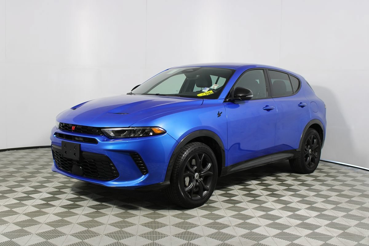 Used 2024 Dodge Hornet R/T w/ R/T Blacktop Package AWD/4WD image 3
