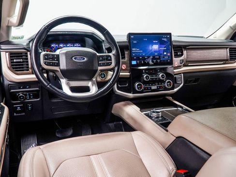 Used 2024 Ford Expedition Max Limited image 5
