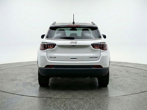 Used 2025 Jeep Compass Limited AWD/4WD image 7