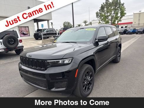 Used 2024 Jeep Grand Cherokee L Altitude AWD/4WD image 1