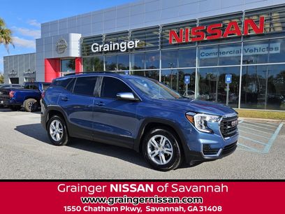 Used 2024 GMC Terrain SLE w/ Driver Convenience Package