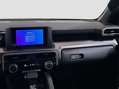 Used 2025 Toyota 4Runner SR5 image 19