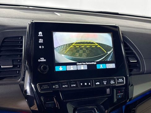 Used 2019 Honda Odyssey Elite image 17