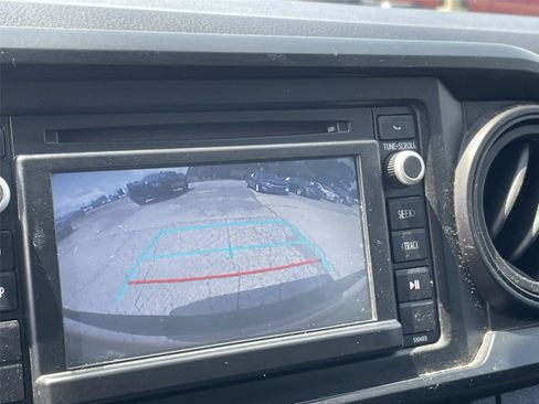 Used 2019 Toyota Tacoma SR w/ SR Convenience Package AWD/4WD image 24