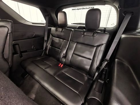 Used 2020 Ford Explorer ST AWD/4WD image 35