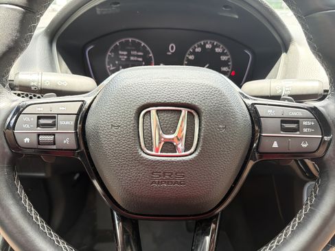 Used 2025 Honda Civic Sport image 11