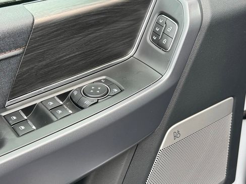 New 2025 Ford F150 Lariat w/ Equipment Group 501A Mid image 30