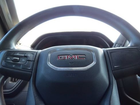 Used 2023 GMC Sierra 1500 Pro AWD/4WD image 10