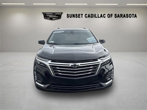 Used 2024 Chevrolet Equinox Premier FWD image 2