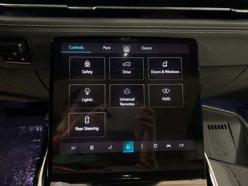 New 2026 Cadillac Escalade IQ Luxury 1 w/ LPO, Floor Liner Package image 28