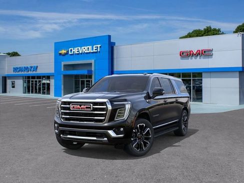 New 2026 GMC Yukon XL Elevation w/ LPO, Floor Liner Package image 8