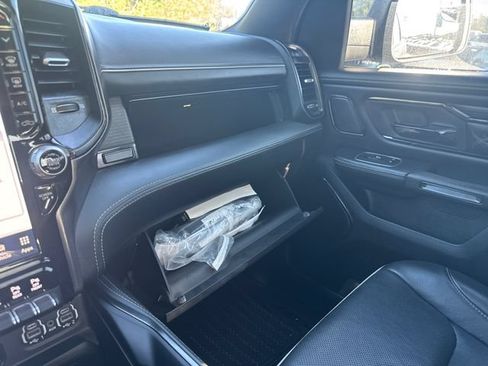 Used 2023 RAM 1500 Limited AWD/4WD image 5