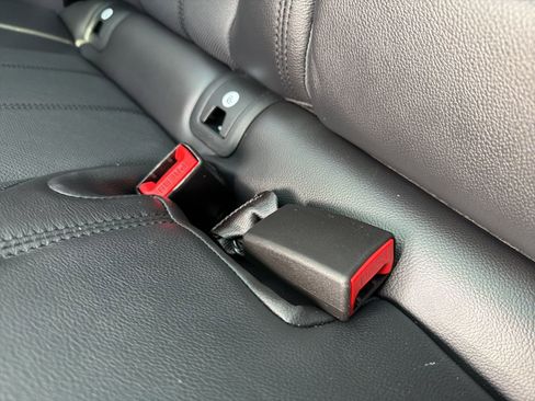 Used 2023 Land Rover Range Rover Evoque R-Dynamic SE image 84