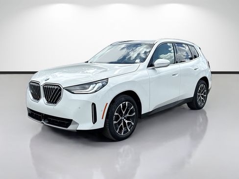 Used 2026 BMW X3 xDrive30i AWD/4WD image 7
