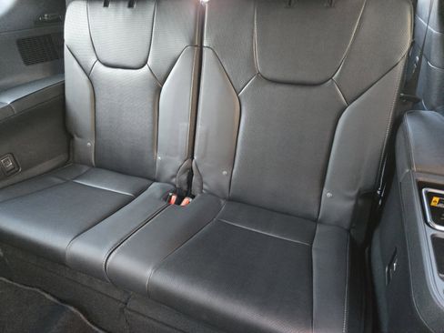New 2026 Lexus TX 500h AWD image 19