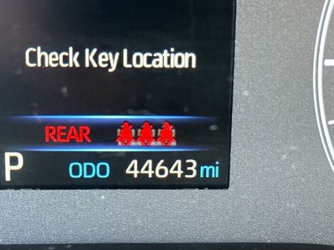 Used 2024 Toyota Corolla SE image 23