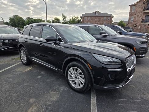 Used 2022 Lincoln Corsair FWD image 3