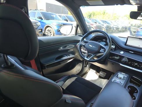 Used 2022 Genesis GV70 3.5T Sport w/ Sport Prestige Package AWD/4WD image 29