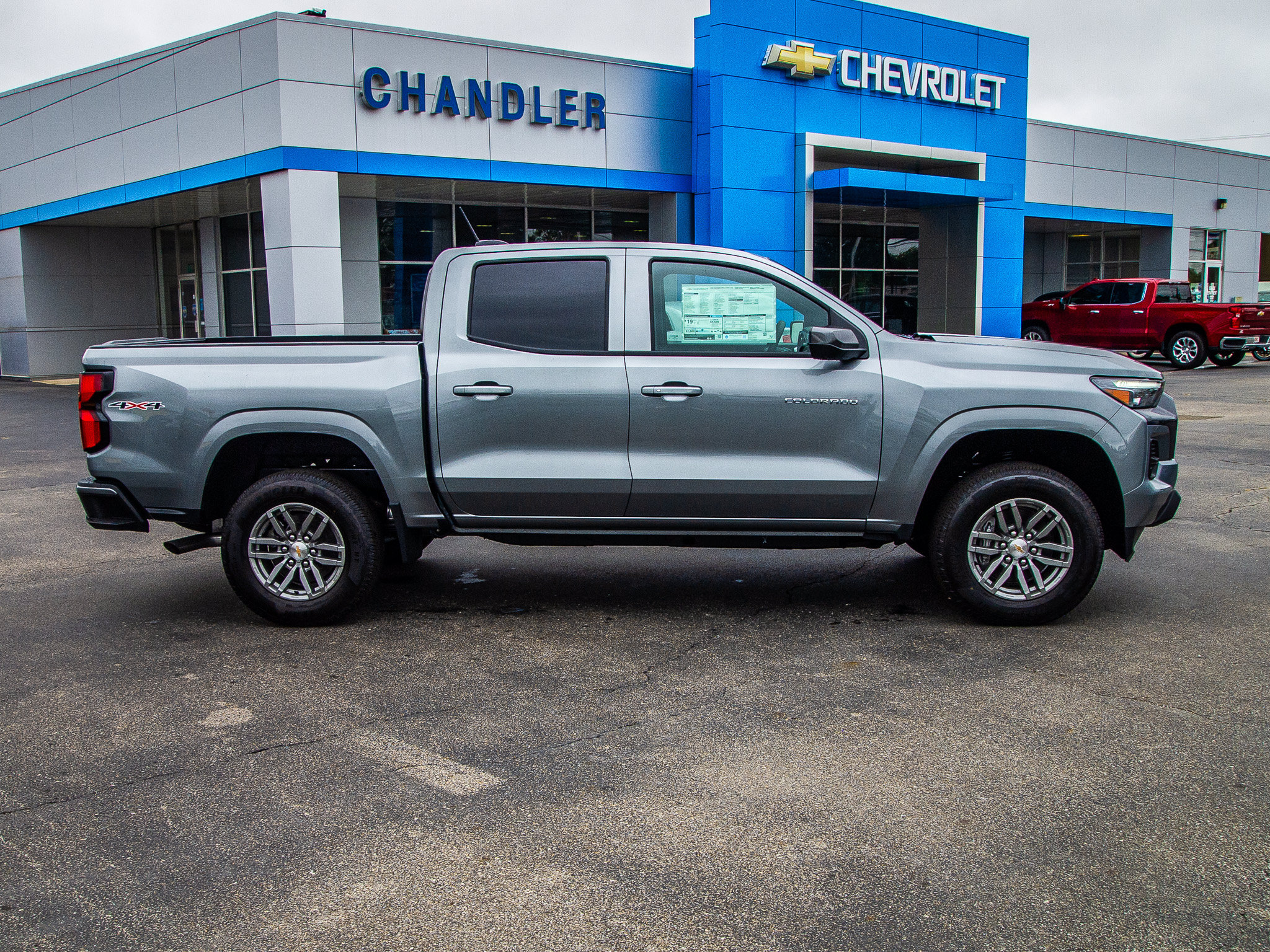 New 2026 Chevrolet Colorado LT w/ LT Convenience Package AWD/4WD image 8