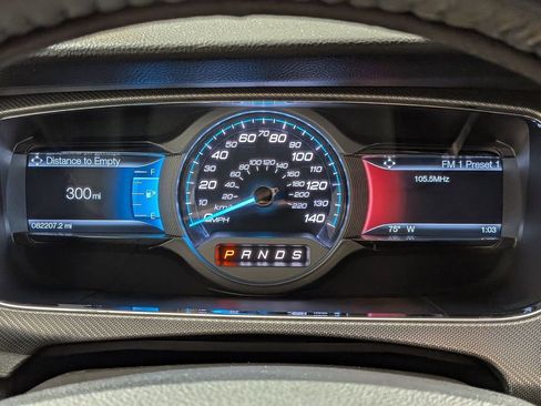 Used 2018 Ford Taurus SHO w/ Sho Performance Package AWD/4WD image 16