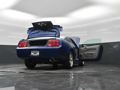 Used 2007 Ford Mustang Coupe RWD image 54
