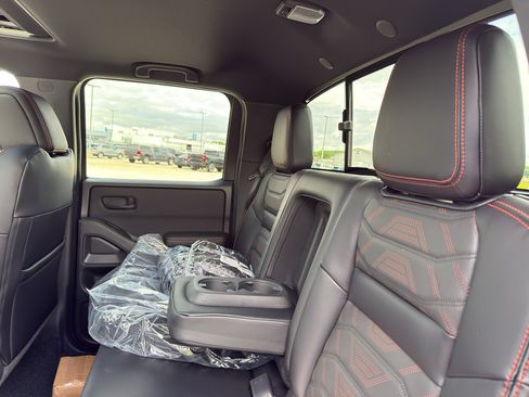New 2026 Nissan Frontier PRO-4X w/ Pro Premium Package AWD/4WD image 35