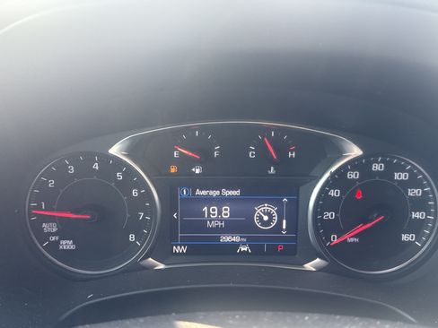 Used 2023 GMC Terrain SLE w/ Driver Convenience Package FWD image 11