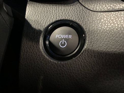 New 2026 Toyota Camry SE FWD image 23
