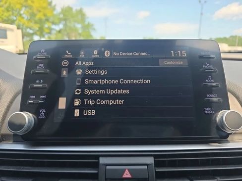 Used 2019 Honda Accord Sport image 27