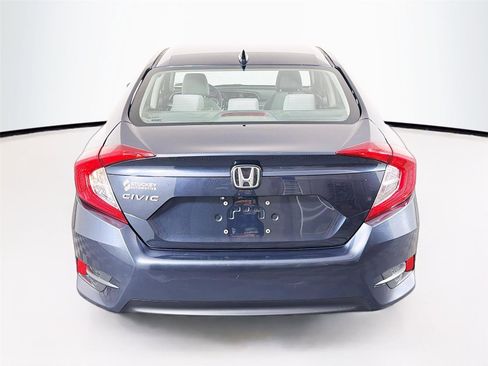 Used 2017 Honda Civic EX image 6