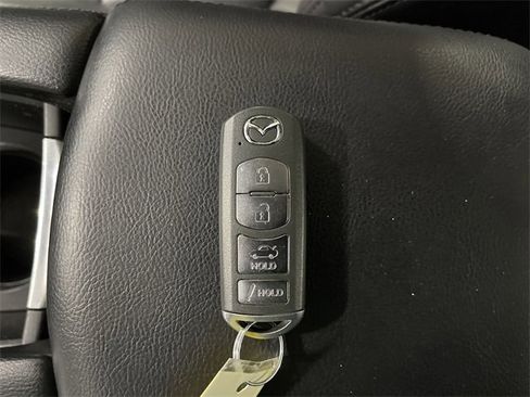 Used 2017 MAZDA MAZDA6 Touring image 32