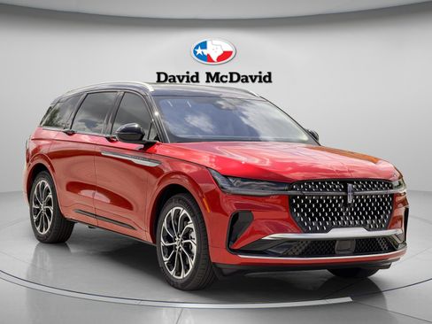 New 2026 Lincoln Nautilus Reserve image 7