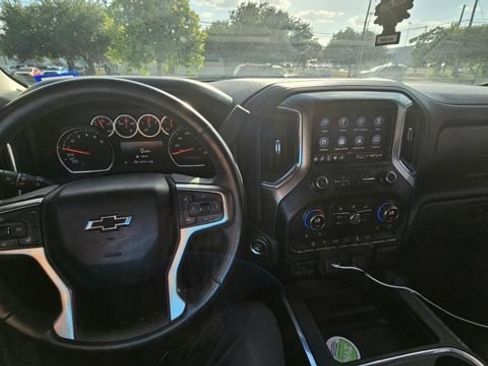 Used 2021 Chevrolet Silverado 1500 LT Trail Boss w/ Convenience Package II AWD/4WD image 11