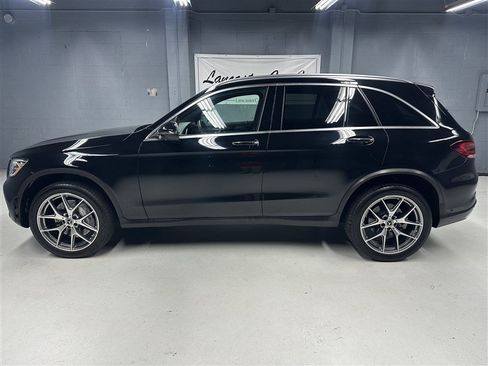 Used 2022 Mercedes-Benz GLC 300 4MATIC image 5